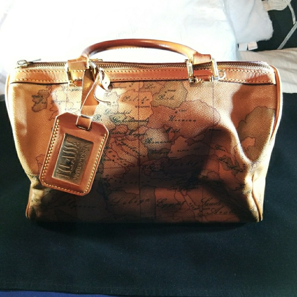 Alviero Martini 1a Classe geo classic